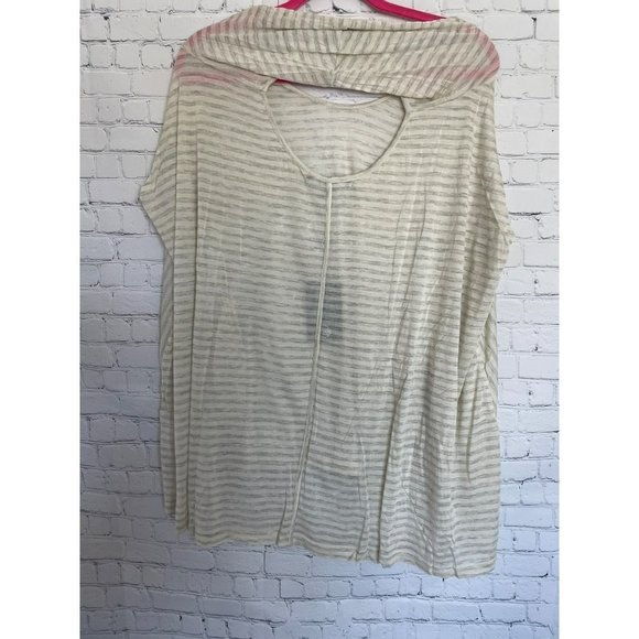 UNIQ Oversize Cream & Gray Open Back Shirt size Small NWT - Picture 2 of 5
